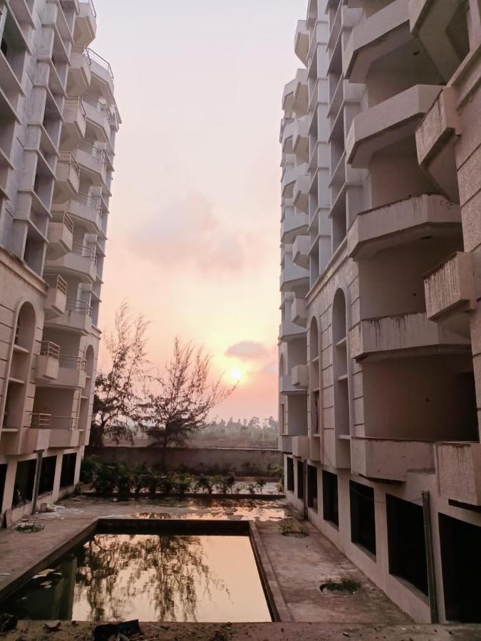 Insignia Beach Resort Premium 1 Bhk Serviced Appartments,The Club Krishna Sea Sight ,Puri Kültér fotó